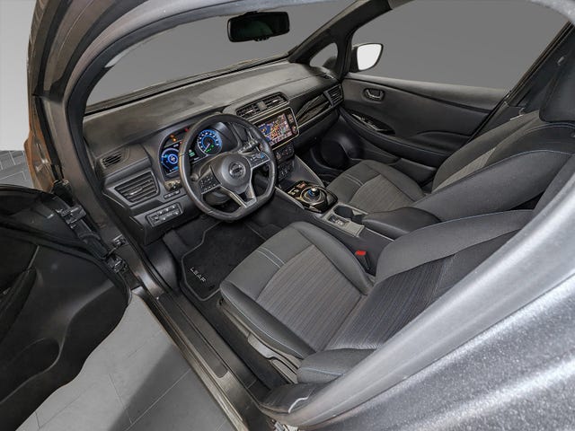2021 NISSAN LEAF - 9