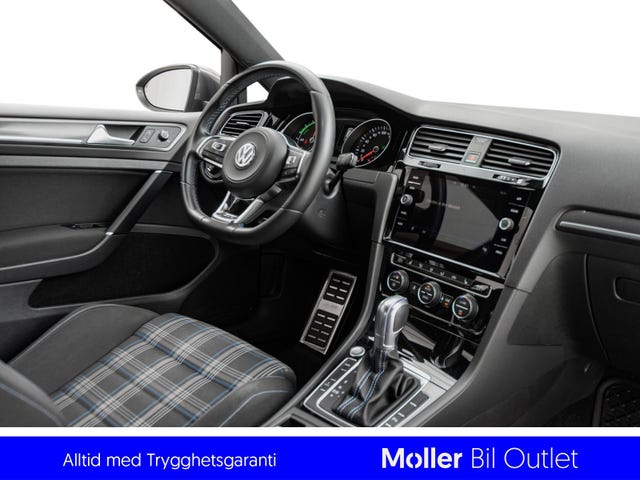 2018 VOLKSWAGEN GOLF - 11