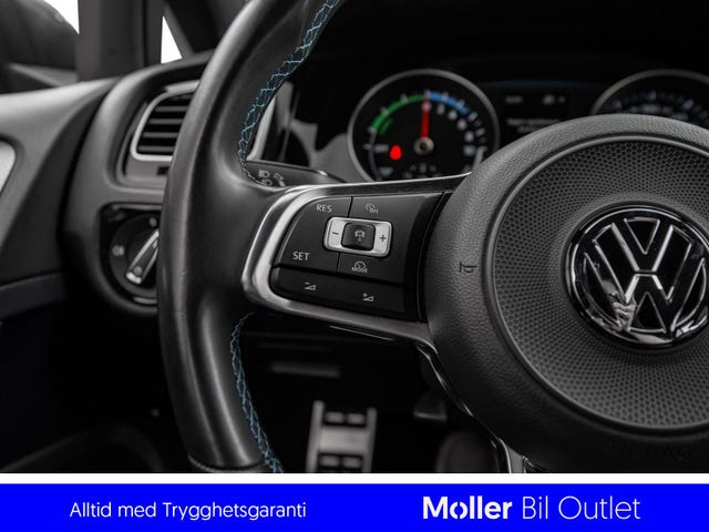 2018 VOLKSWAGEN GOLF - 19