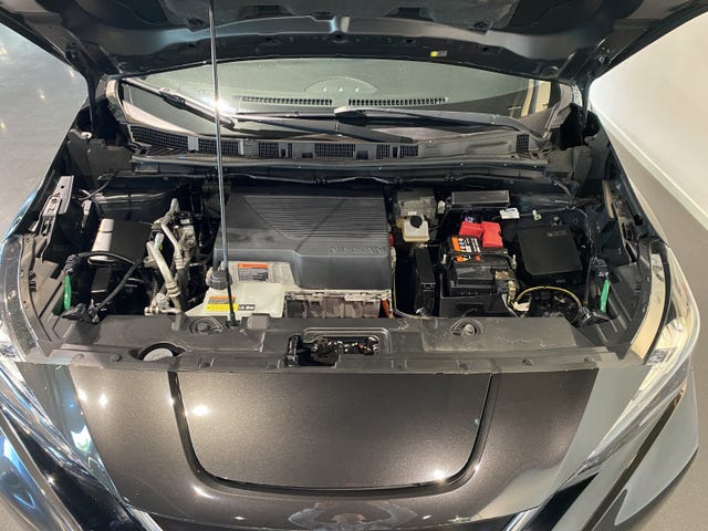 2018 NISSAN LEAF - 29