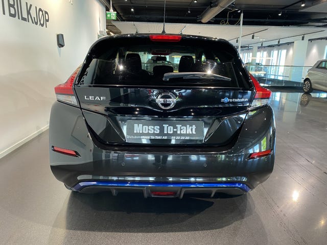 SJNFAAZE1U0005976 2018 NISSAN LEAF-5
