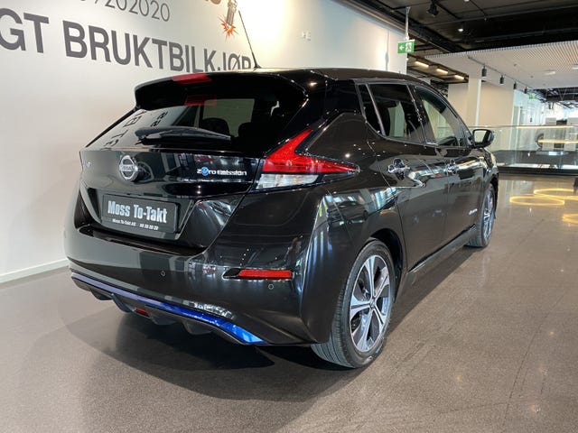 SJNFAAZE1U0005976 2018 NISSAN LEAF-4