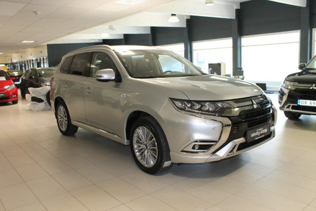 2020 MITSUBISHI OUTLANDER - 8