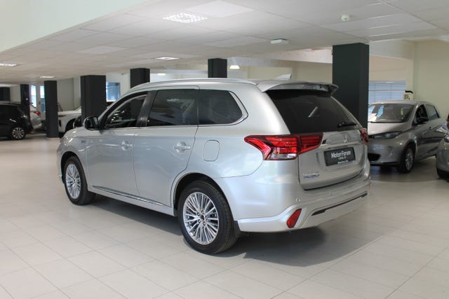 JMBXDGG3WLZ041645 2020 MITSUBISHI OUTLANDER-3