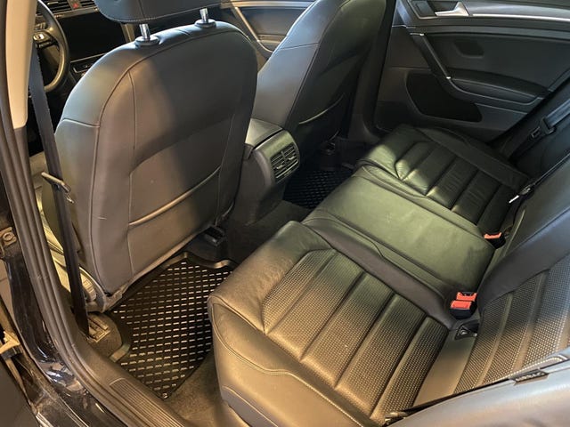 WVWZZZAUZJW900226 2018 VOLKSWAGEN GOLF-5
