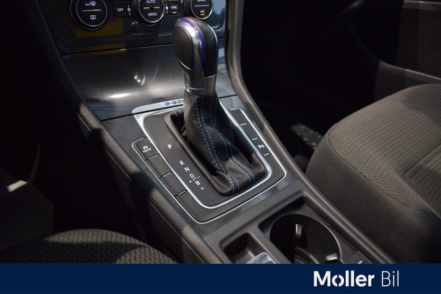 2018 VOLKSWAGEN GOLF - 17