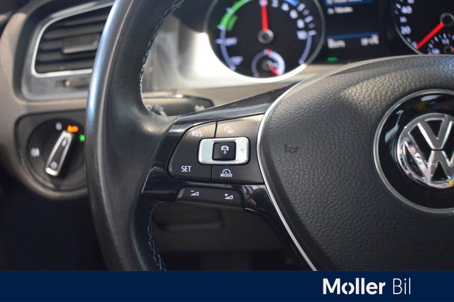 2018 VOLKSWAGEN GOLF - 8
