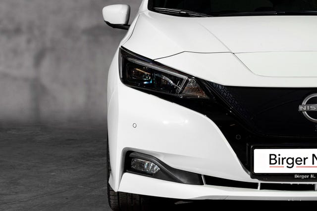 2022 NISSAN LEAF - 7