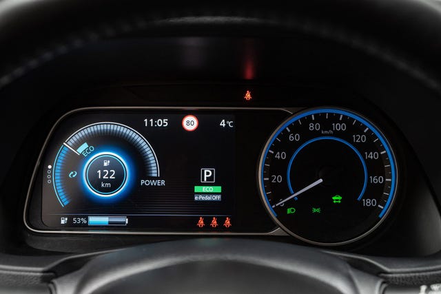 2022 NISSAN LEAF - 14