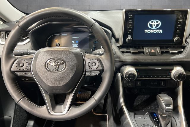 2023 TOYOTA RAV4 - 12