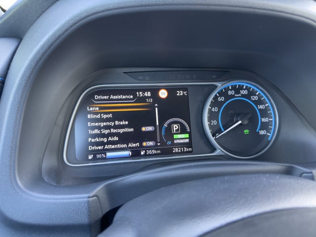 2021 NISSAN LEAF - 18