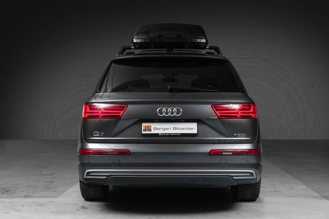 WAUZZZ4M1JD045695 2018 AUDI Q7-4