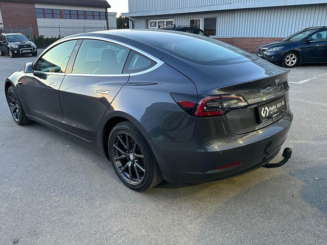 5YJ3E7EA3KF369996 2019 TESLA MODEL 3-2