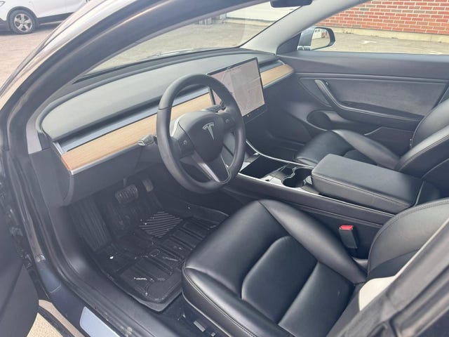2019 TESLA MODEL 3 - 11