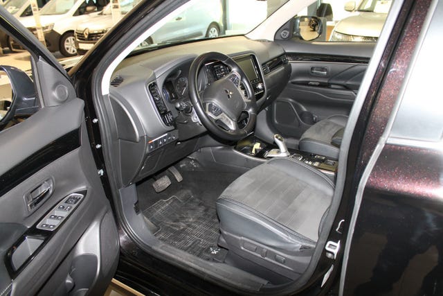 2020 MITSUBISHI OUTLANDER - 16