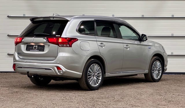 JMBXDGG3WLZ033153 2020 MITSUBISHI OUTLANDER-2