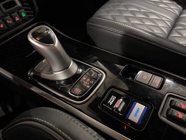 2020 MITSUBISHI OUTLANDER - 23