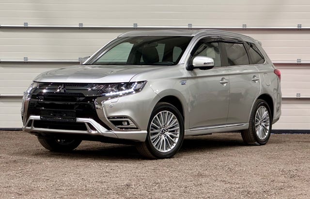 2020 MITSUBISHI OUTLANDER - 7