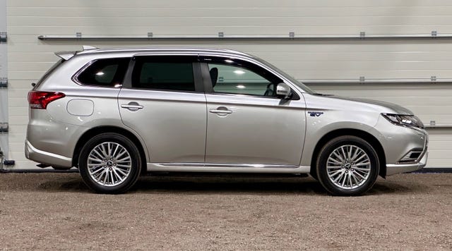JMBXDGG3WLZ033153 2020 MITSUBISHI OUTLANDER-1