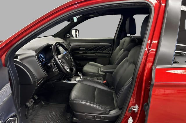 2020 MITSUBISHI OUTLANDER - 10