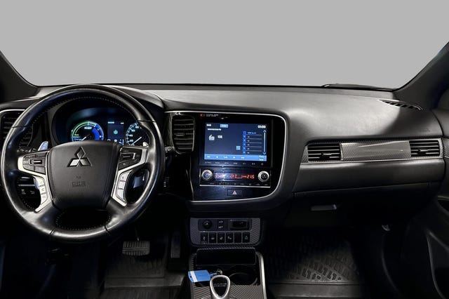 2020 MITSUBISHI OUTLANDER - 9