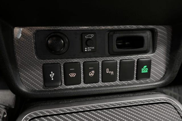 2020 MITSUBISHI OUTLANDER - 23