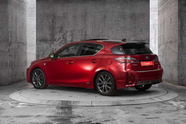 2017 LEXUS CT200H - 4