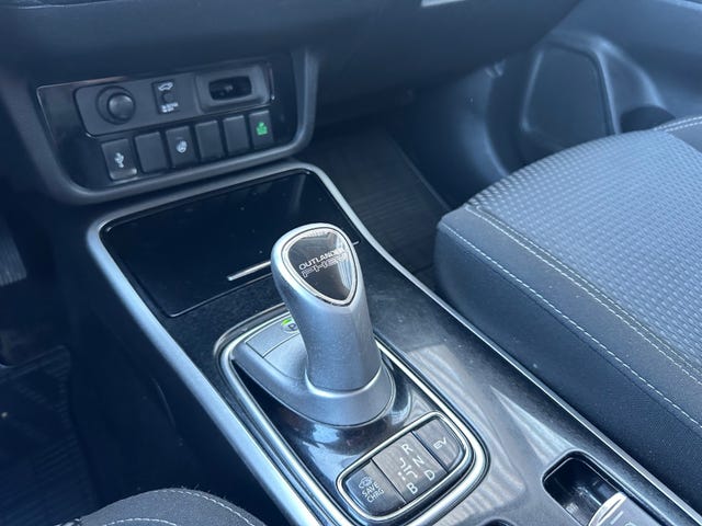 2020 MITSUBISHI OUTLANDER - 15
