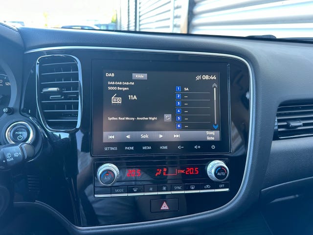 2020 MITSUBISHI OUTLANDER - 19