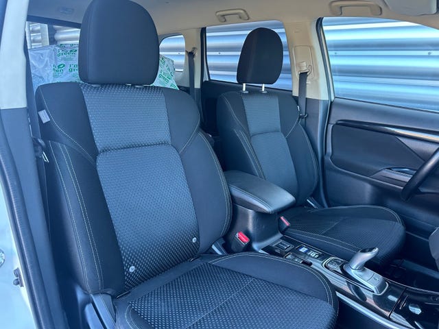 2020 MITSUBISHI OUTLANDER - 27