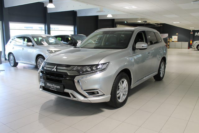 JMBXDGG3WLZ041642 2020 MITSUBISHI OUTLANDER-2