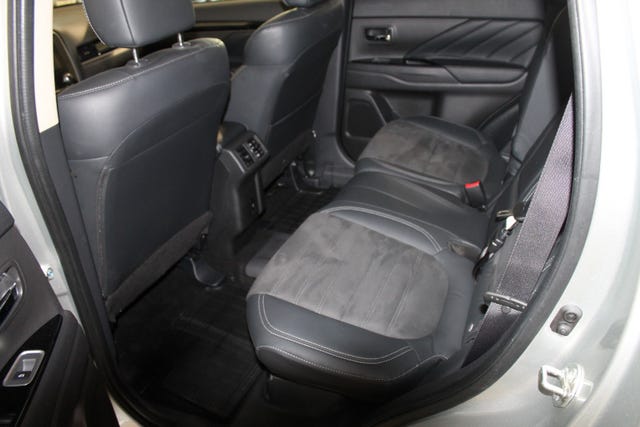 2020 MITSUBISHI OUTLANDER - 12