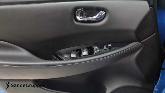 2021 NISSAN LEAF - 15