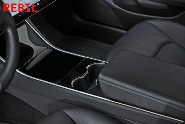 2019 TESLA MODEL 3 - 24