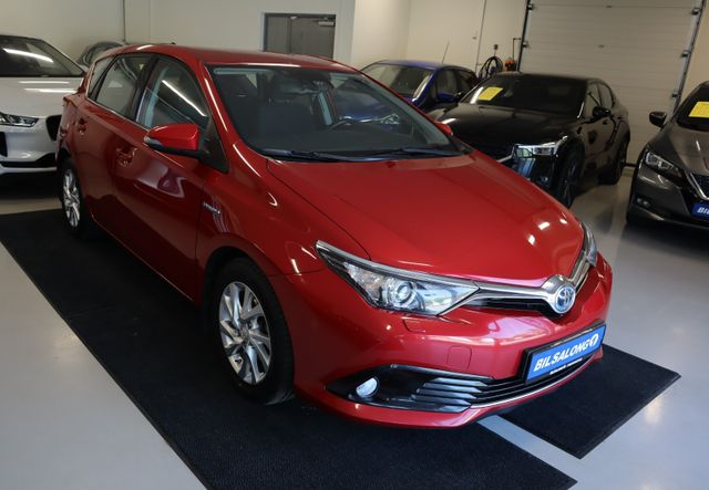 SB1MS3JE40E274638 2016 TOYOTA AURIS-2