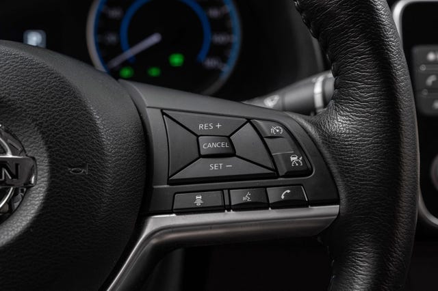 2021 NISSAN LEAF - 25