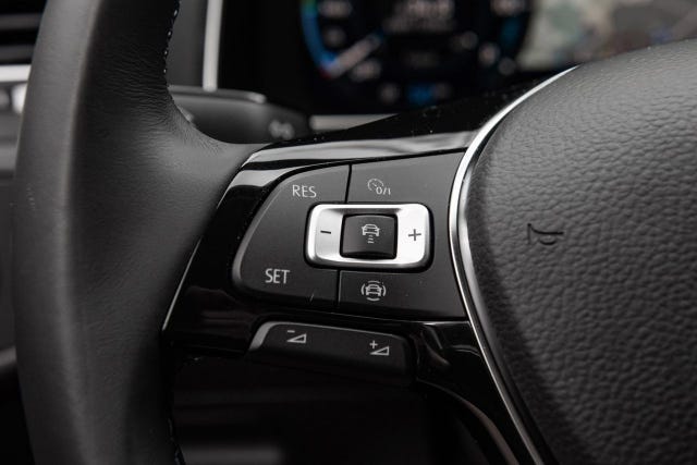 2018 VOLKSWAGEN GOLF - 29