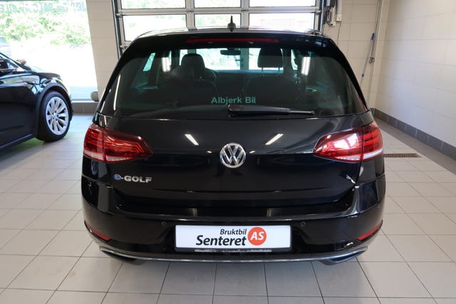 2018 VOLKSWAGEN GOLF - 12