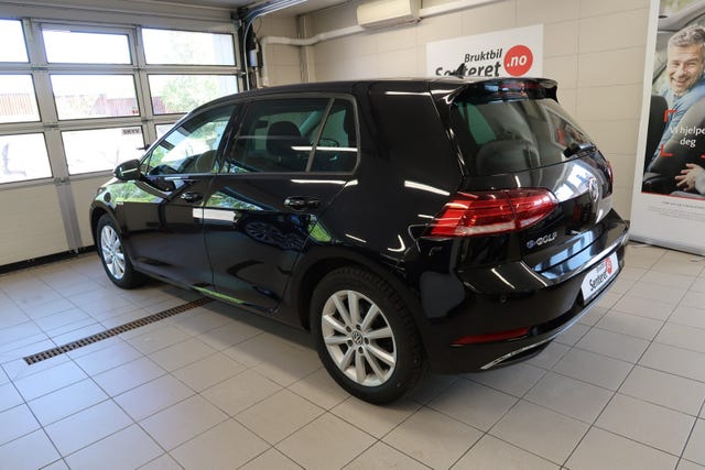2018 VOLKSWAGEN GOLF - 8