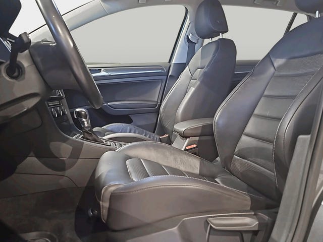 2019 VOLKSWAGEN GOLF - 7