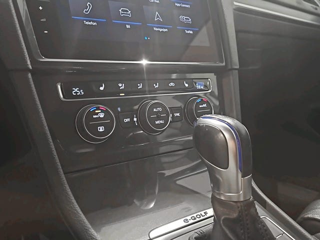 2019 VOLKSWAGEN GOLF - 15