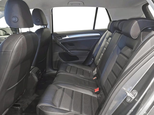 2019 VOLKSWAGEN GOLF - 8