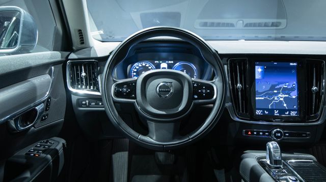 2018 VOLVO V90 - 11