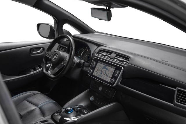 2021 NISSAN LEAF - 24