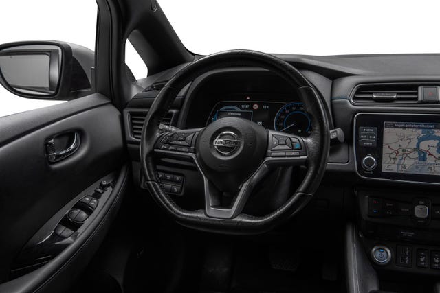 2021 NISSAN LEAF - 13