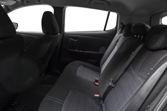 2022 NISSAN LEAF - 12