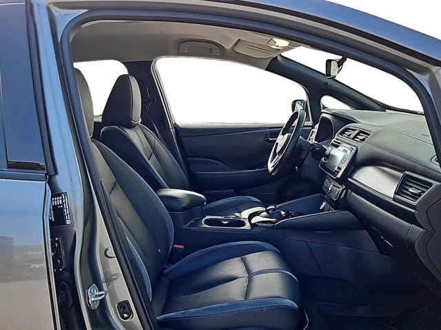 2018 NISSAN LEAF - 23
