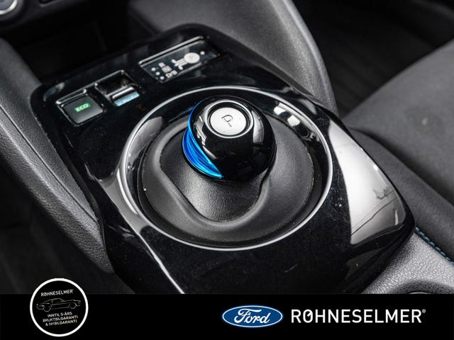 2021 NISSAN LEAF - 7