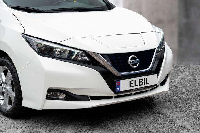 SJNFAAZE1U0123230 2021 NISSAN LEAF-4