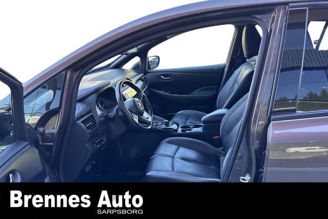 2020 NISSAN LEAF - 9